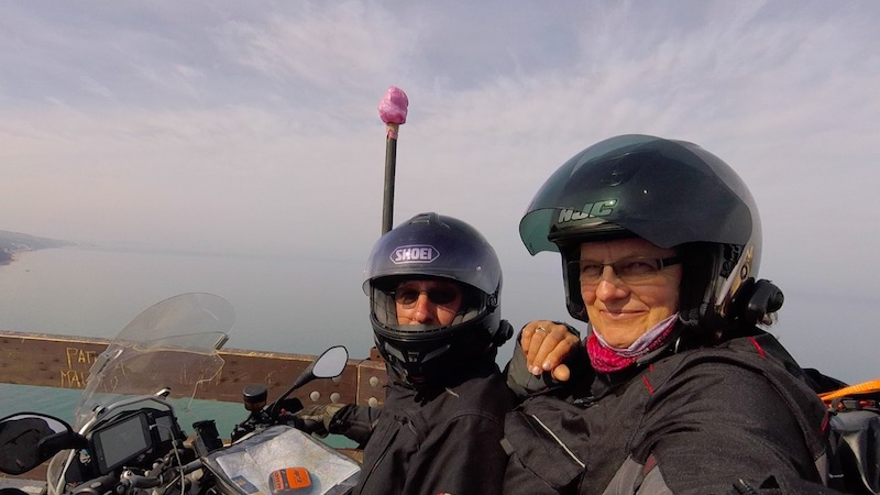 Roli und Marianne auf dem Motorrad